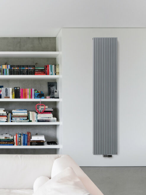 Carre Vertical Radiator in Tele Gray RAL 7046