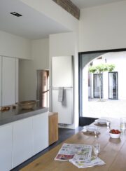 Flatine Vertical Radiator in White Fine Texture S600