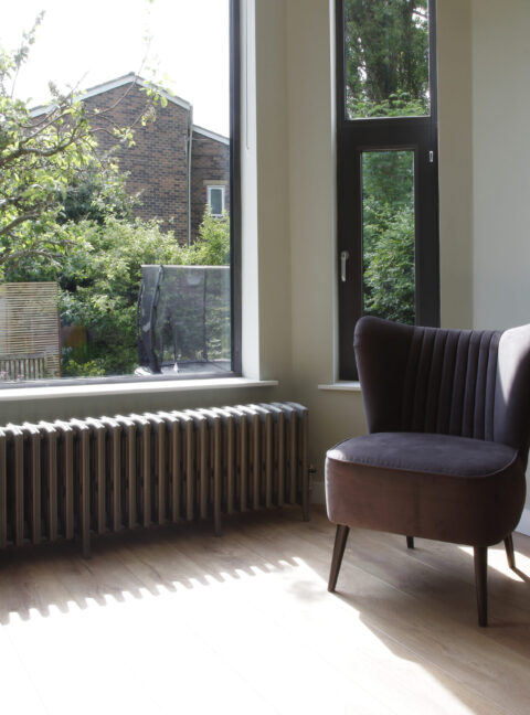 Traditional Spartan 4 Column cast iron radiator