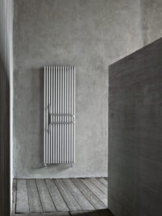 Great look yet still extremely functional. The Agora radiator achieves a high heat output with ultra-low water content.