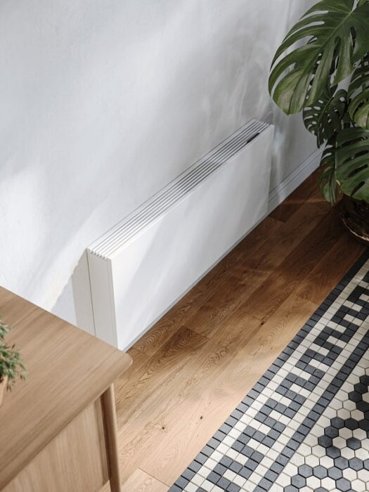 Strada Jaga White Hybrid Radiator with fan system