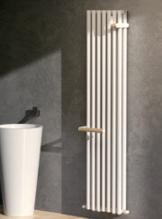 Cordivari Arianna with Arys towel rail accessories