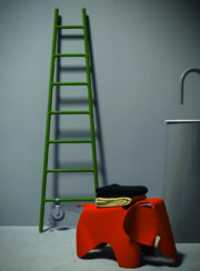 Green Scaletta Wall Mounted Electric Towel Rail with elephant