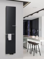 Vasco Niva Soft in black with long and short white towel bars