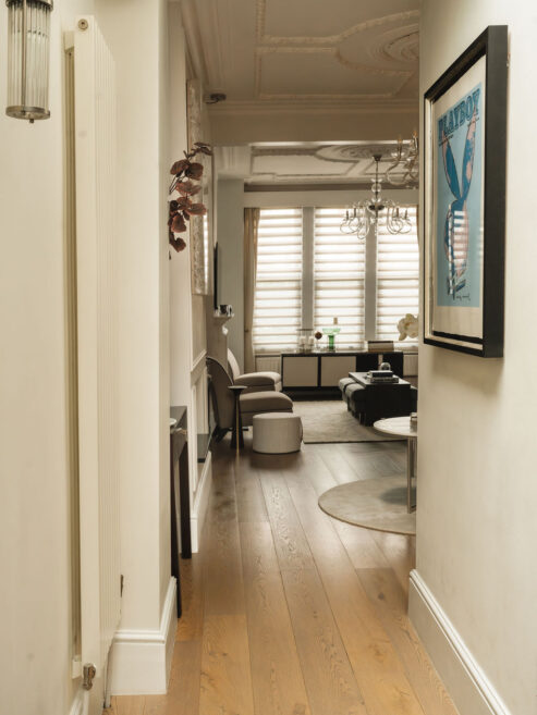 Zoom Vertical Radiator RAL9010