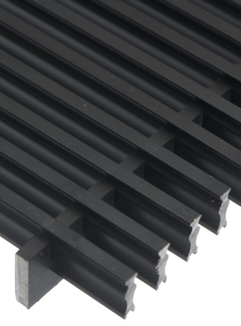 Trench Heating Rigid Linear in Black Anodized Aluminum Detail
